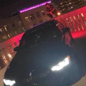 Meet your Posher, Camron